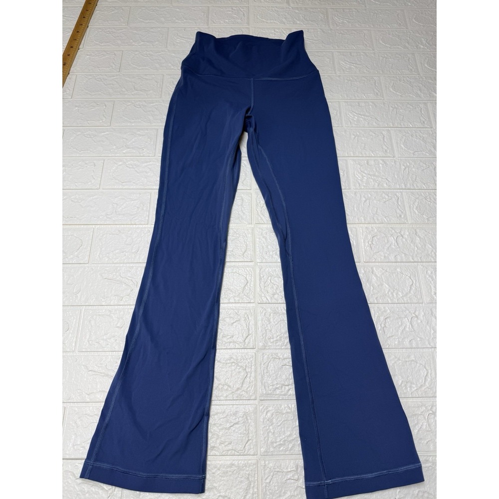 Lululemon Women Blue Flare Leggings Size 4 Activewear LW5PCHS
